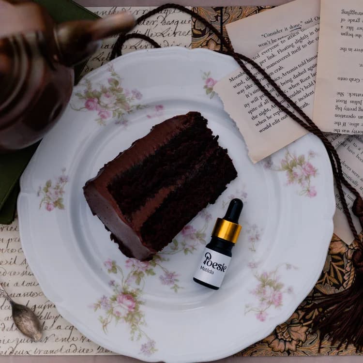 Matilda 5 ml Oil Perfume Perfume Bottle