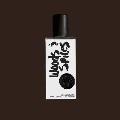 Woods & Spices extrait de parfum Perfume Bottle