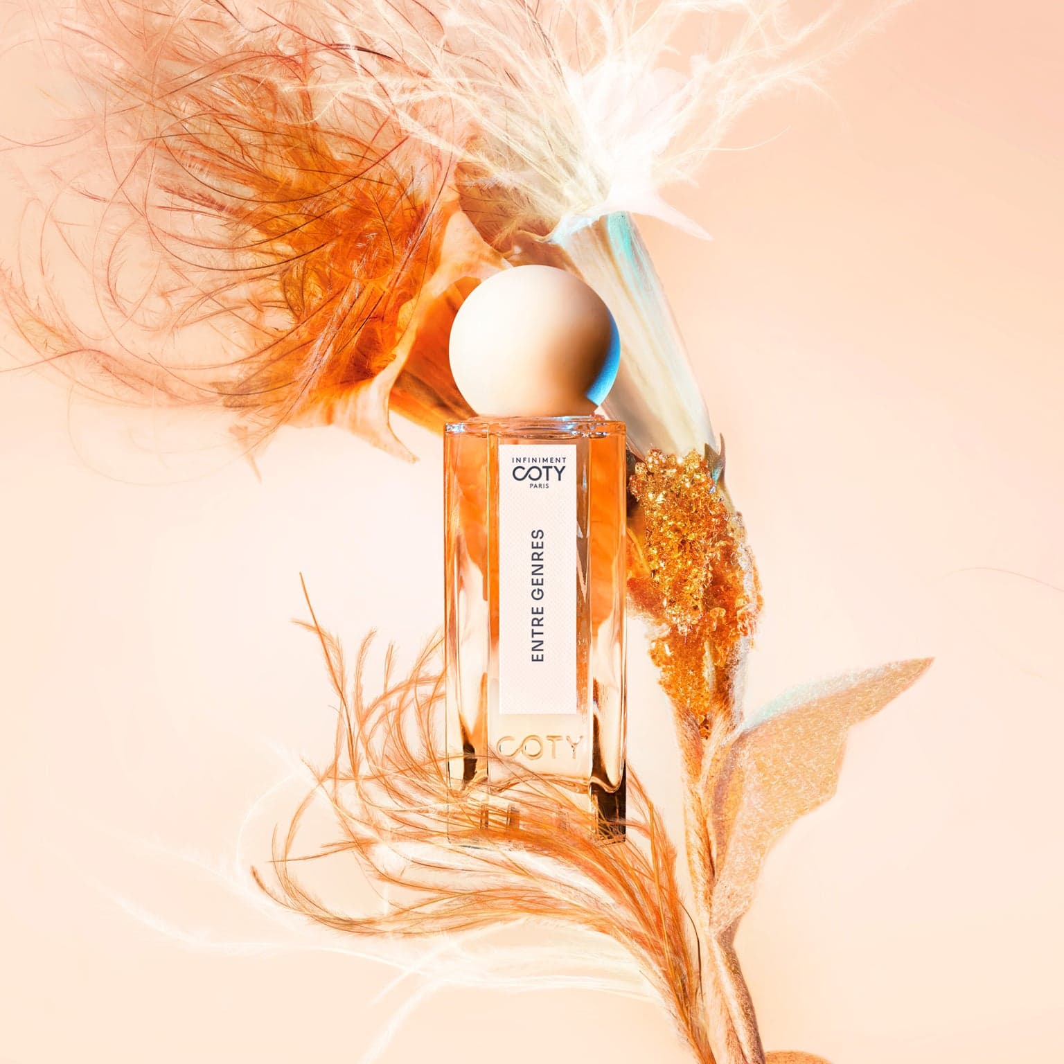 ENTRE GENRES Perfume Bottle