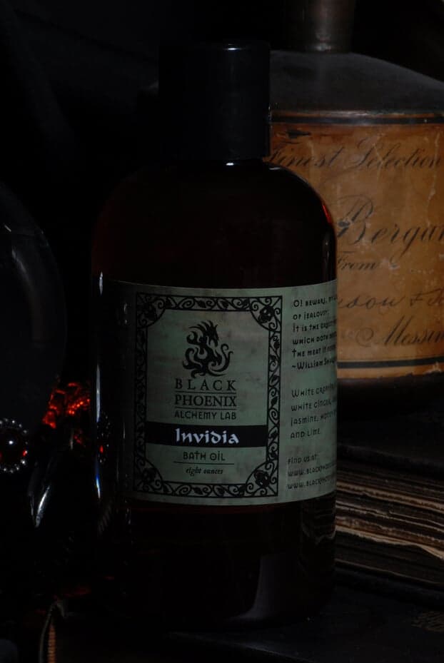 Invidia Bath Oil Perfume Bottle