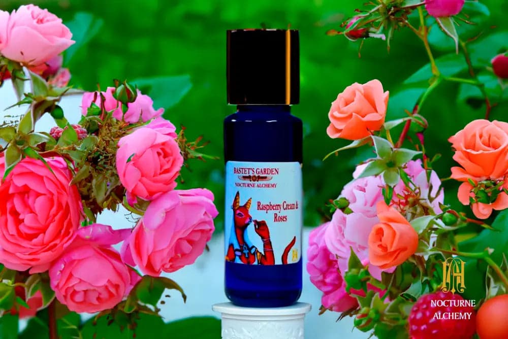 Star Fruit Mango & Egyptian Musk Perfume Bottle