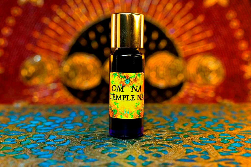 Om Na: Balance Perfume Bottle