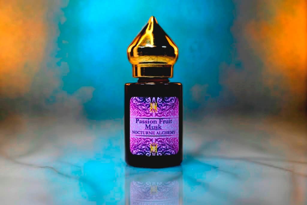 Himalayan Cedar Sage & Sweetgrass Musk Perfume Bottle