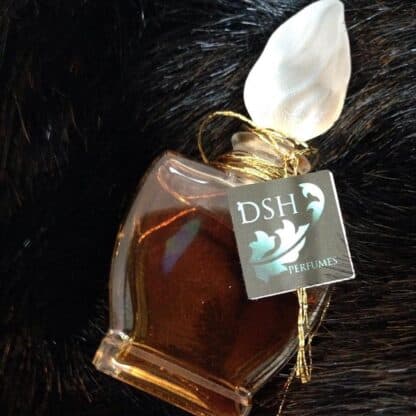 Une Robe De Zibeline Perfume Bottle
