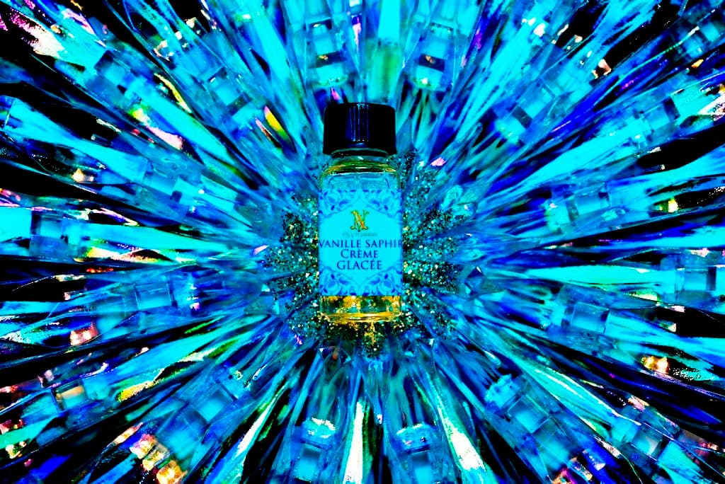 Jasmin Saphir Perfume Bottle
