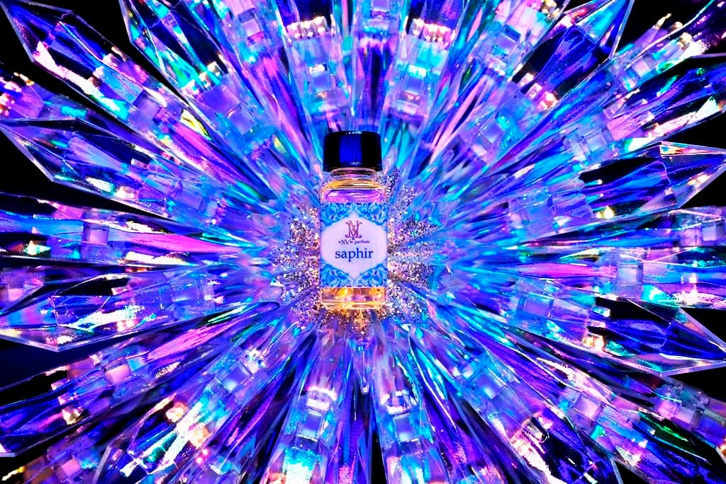 Santal Saphir Perfume Bottle