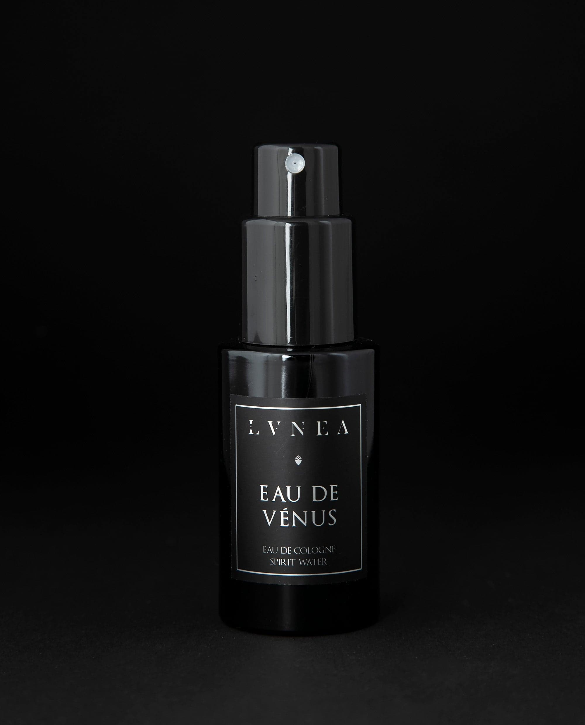 Eau De Vénus Perfume Bottle