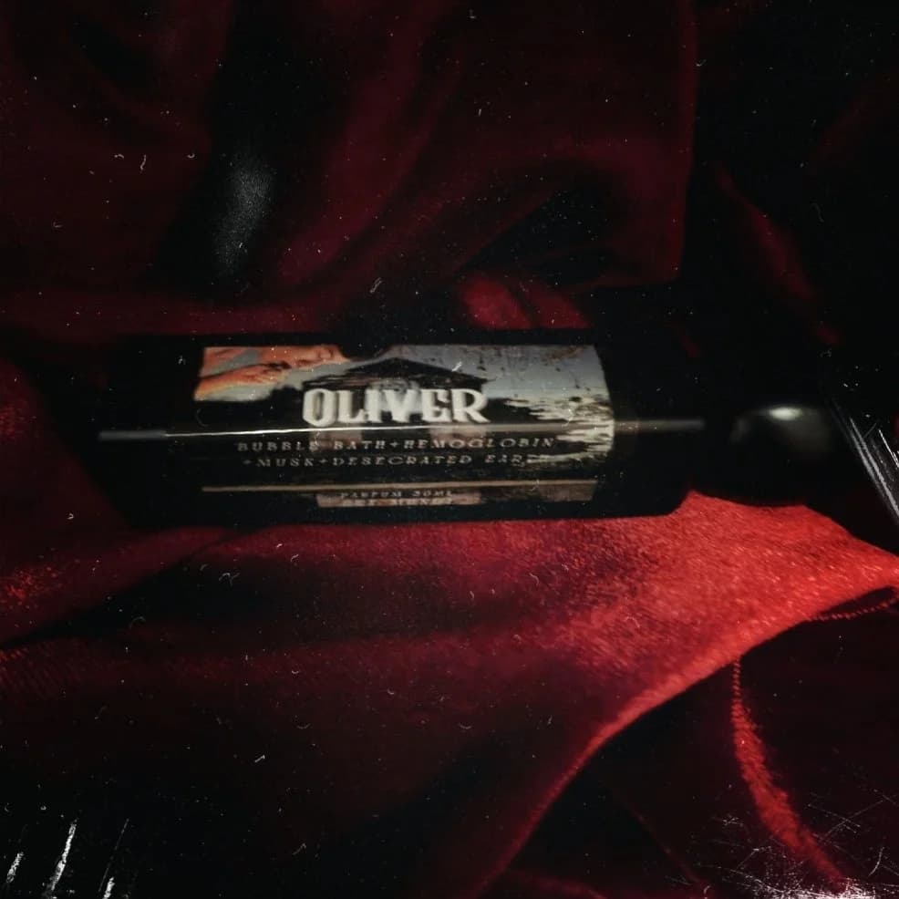 Oliver Parfum by Hex Mundi