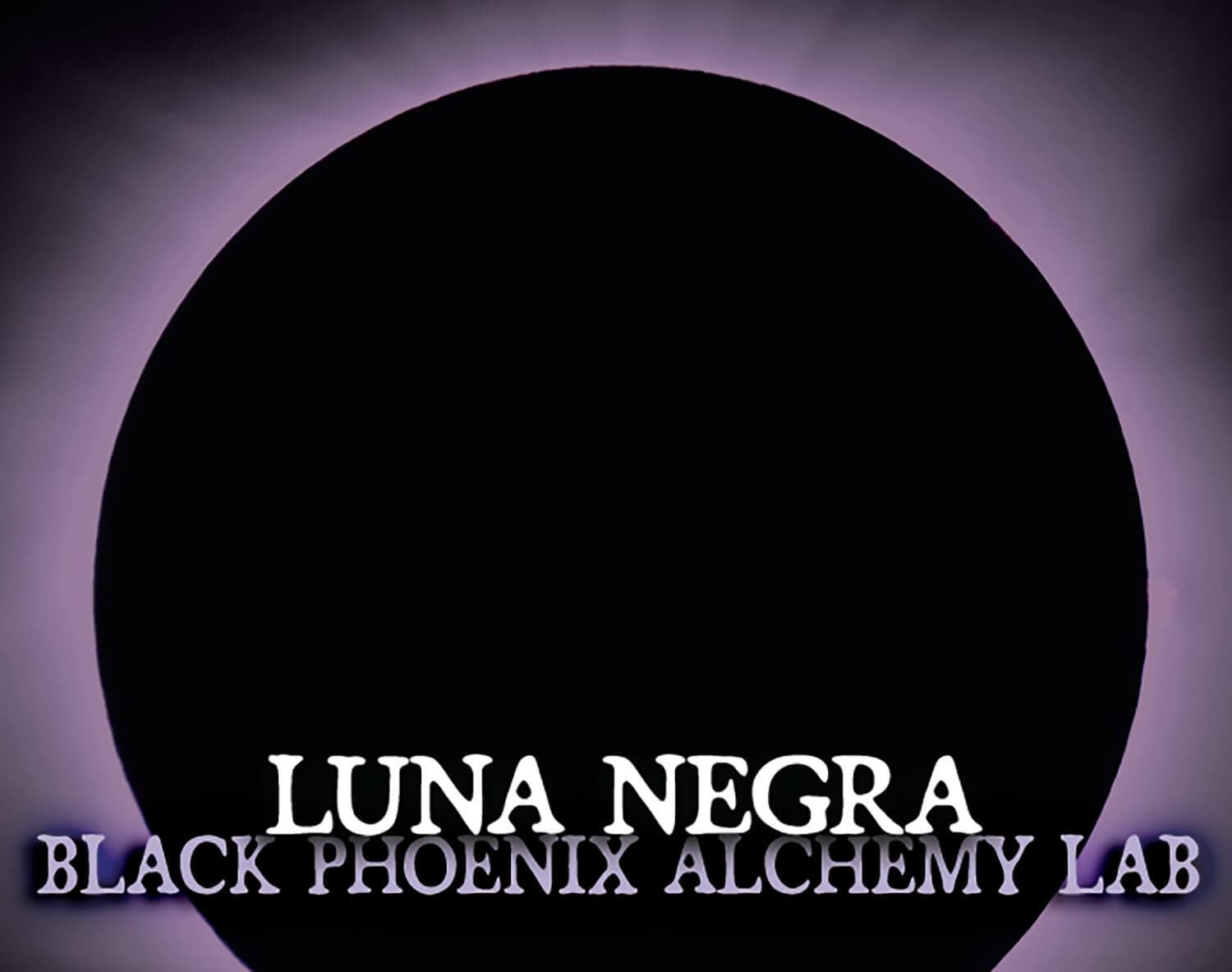 Luna Negra Perfume Bottle