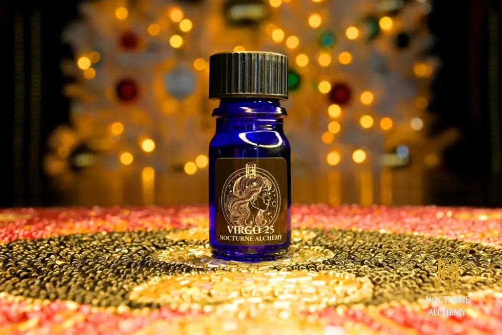 Blue Violet Vanilla 07 Perfume Bottle