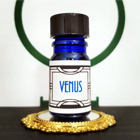 Venus - Nui Cobalt by Nui Cobalt Designs