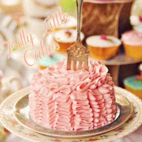 Frilly Little Cakes / Dragon Age Solas Perfume Bottle