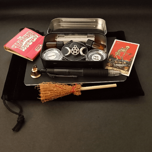 Bespoke Pocket Altar by Lovesick Witchery