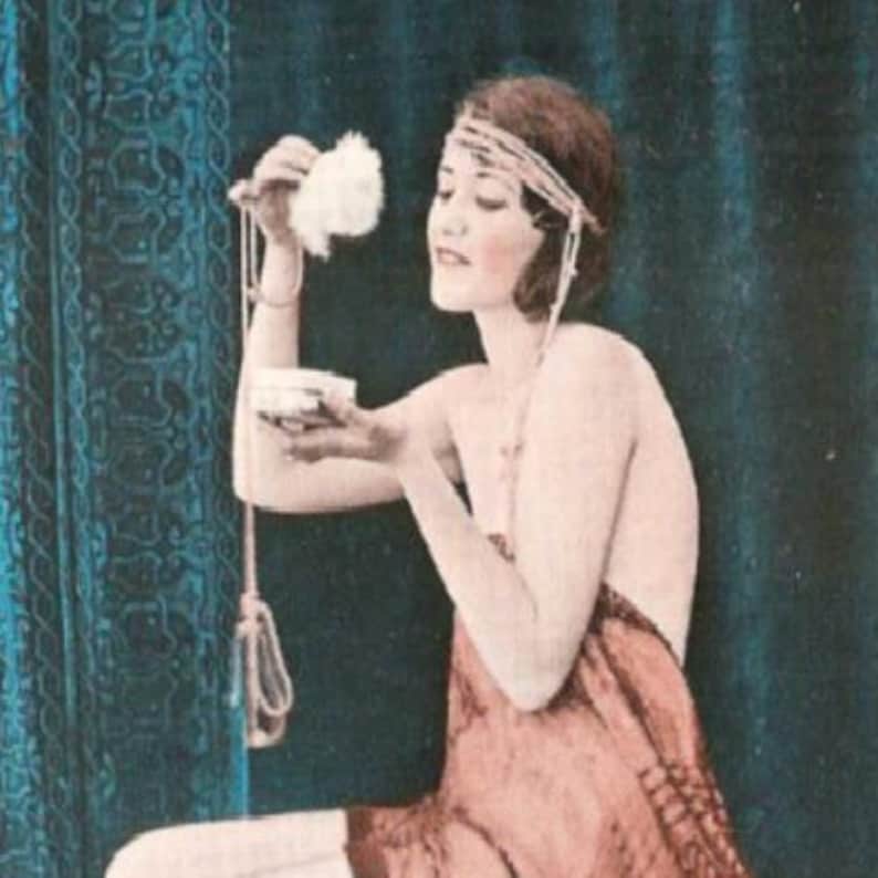 Vintage Powder Puff by Cirque Sensorium