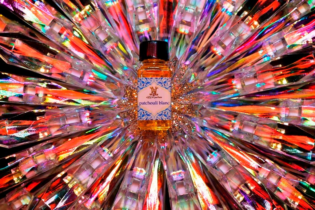 Encens Saphir Perfume Bottle