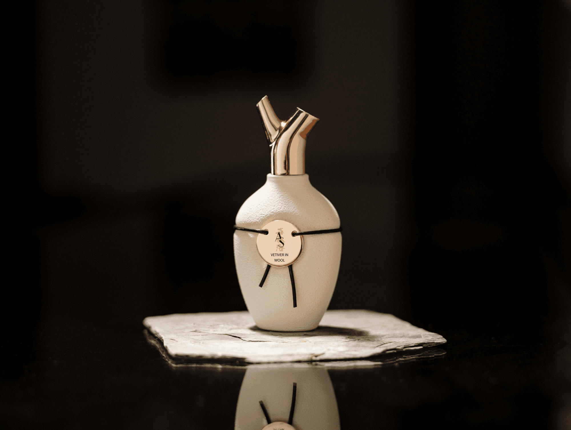 Vetiver In Wool by Scents of Wood